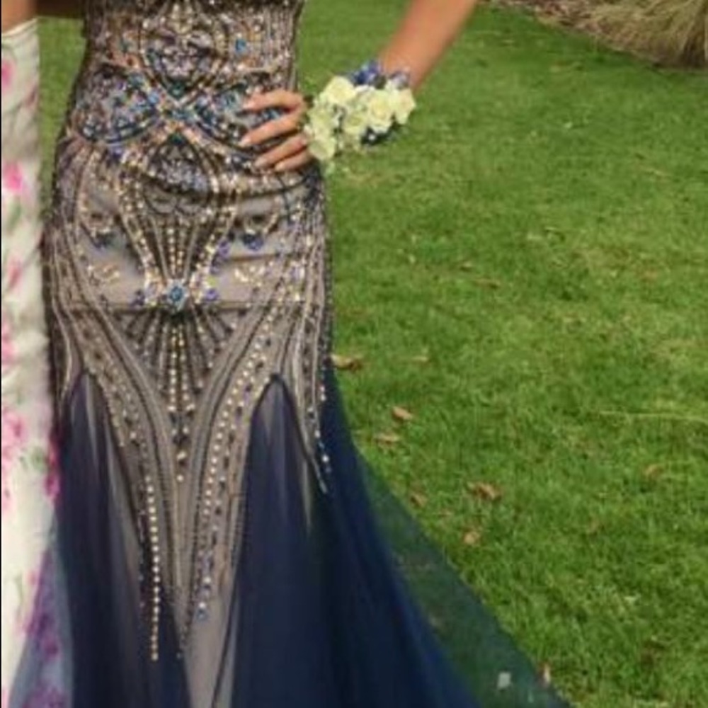 Prom dress
